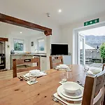 2 Bed In Keswick Oc-86397 * Rosthwaite